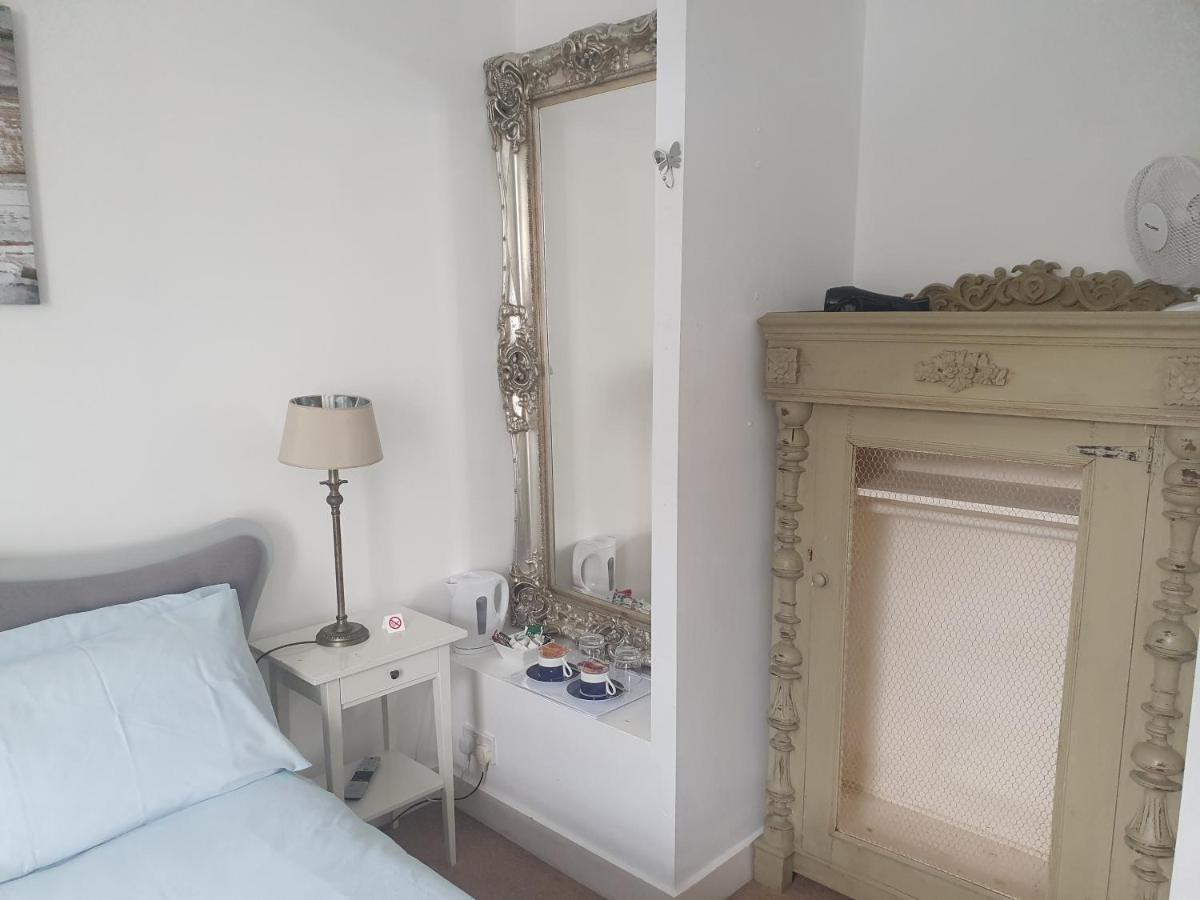 Number One Hotel Brighton Екстериор снимка